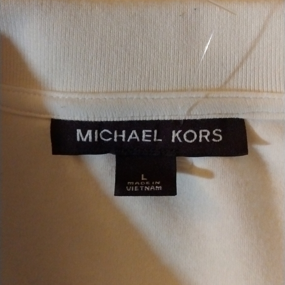 Micheal Kors Half Zip Shirt,Large,White with Black Tag running down shoulders - Picture 3 of 4